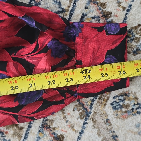 WORTHINGTON WOMEN'S PETITE SIZE RED & PURPLE FLORAL BLOUSE SIZE PXL - Picture 15 of 16